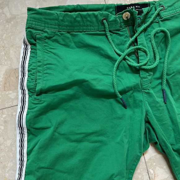 Zara Green Shorts - Picture 2 of 3